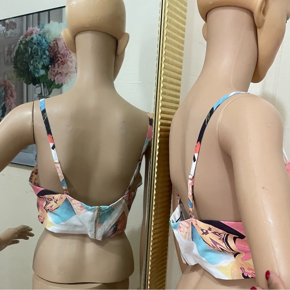 Runaway women’s top - Picture 5 of 8